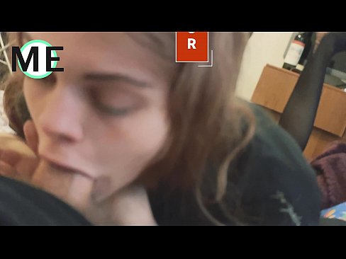 ❤️ Fasz a torkában, szakadt harisnyanadrág és szakadt magassarkú. ❌ Porno at hu.sexonfire.ru ❌❤